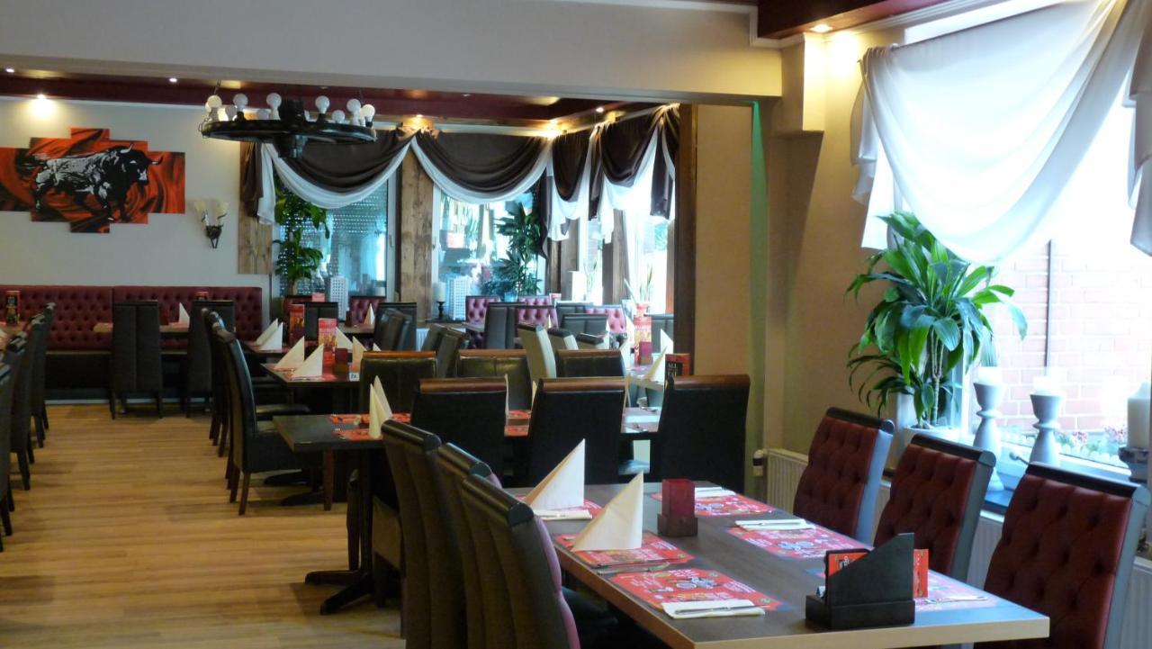 Hotel Rodizio Ug Wolfsburg Dış mekan fotoğraf